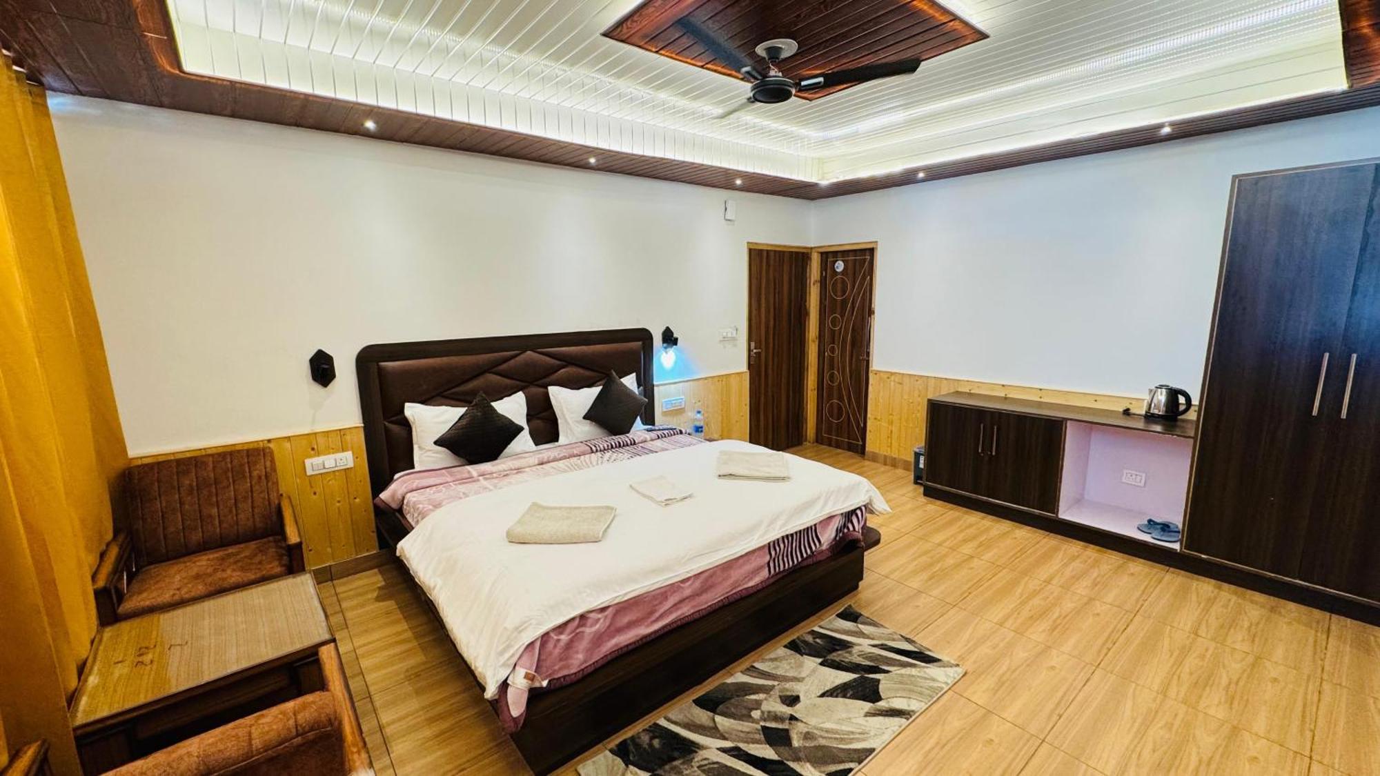 Отель The Midnight Garden Manali Экстерьер фото