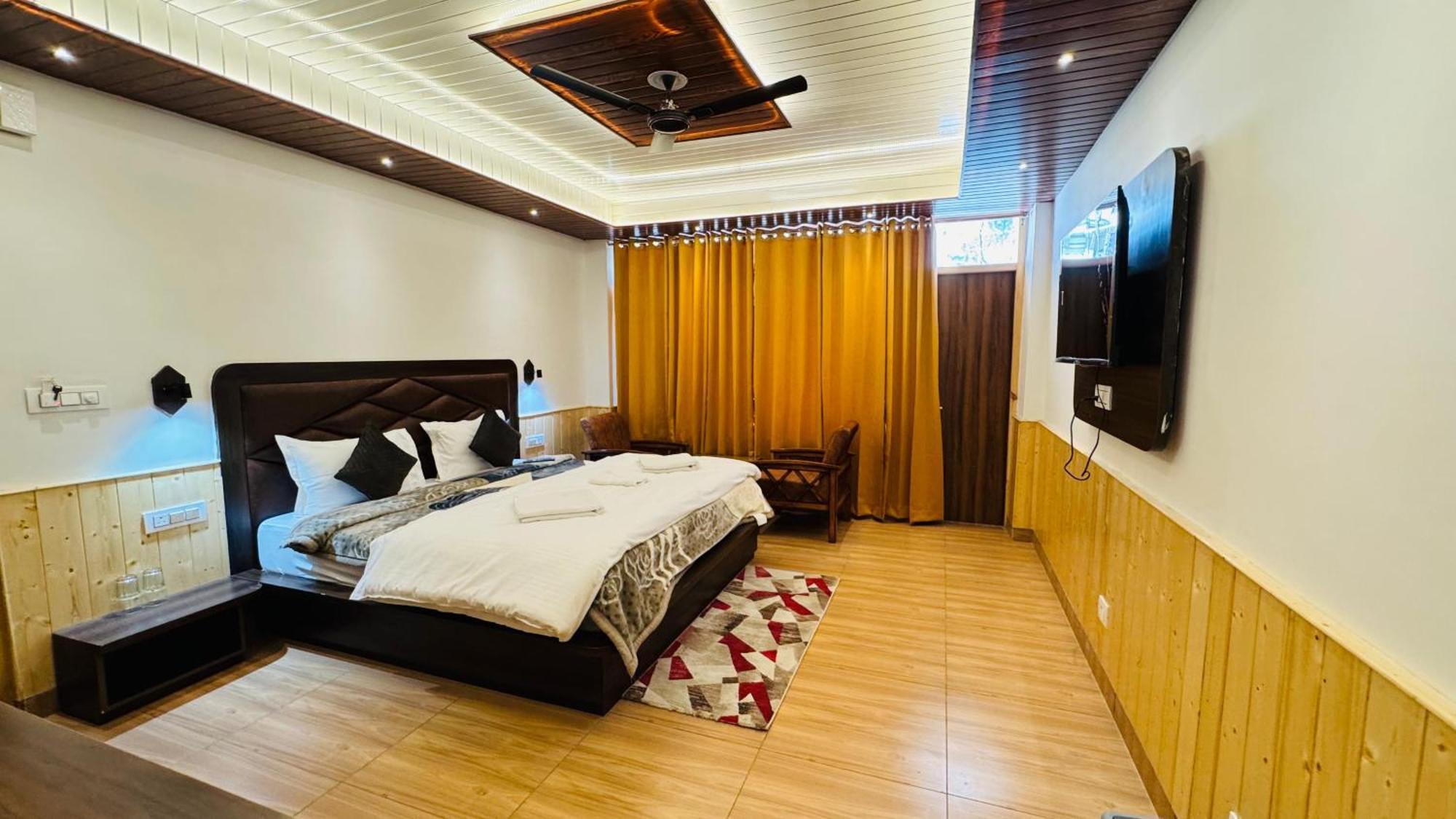 Отель The Midnight Garden Manali Экстерьер фото